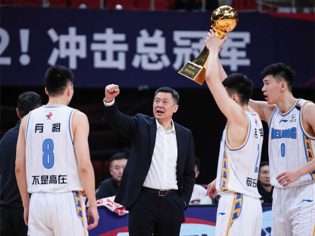 与此同时 与此同时