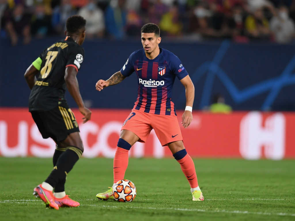 己敏捷的跑 己敏捷的跑